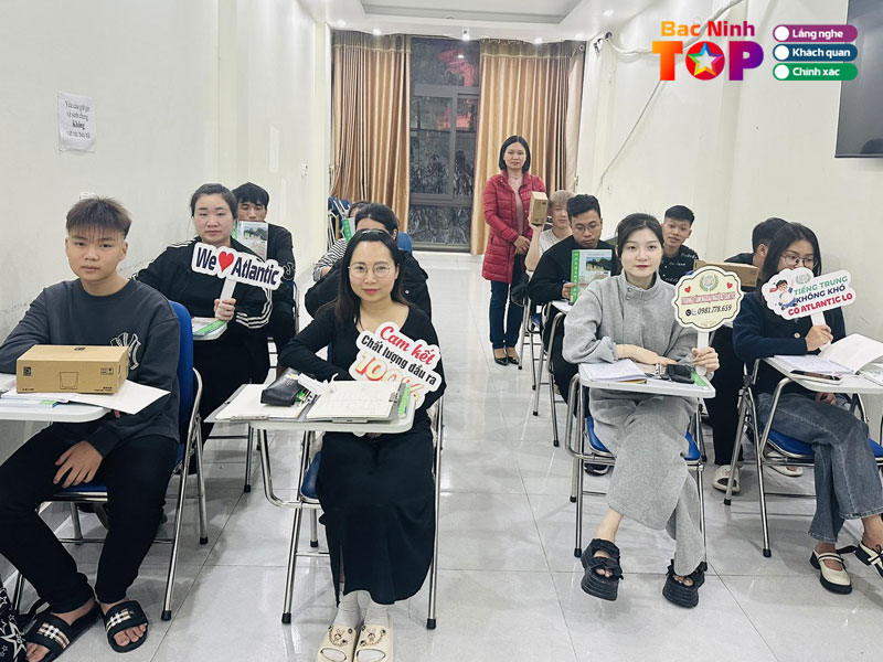Trung-tam-ngoai-ngu-quoc-te-atlantic-1-bacninhtoplist