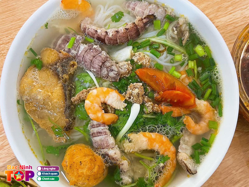 Bun-hai-san-anh-duong-quan-bacninhtoplist