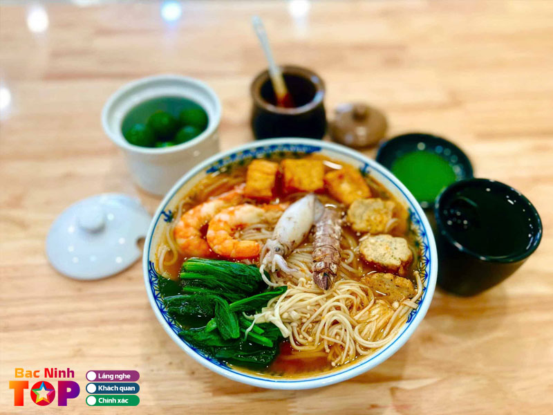 Cau-hoi-thuong-gap-ve-bun-hai-san-tai-bac-ninh-bacninhtoplist