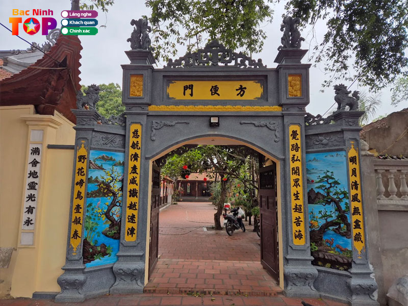 Chua-to-phuc-nghiem-tu-man-nuong-bacninhtoplist