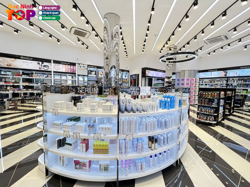 Cocolux-beauty-and-cosmetic-bacninhtoplist