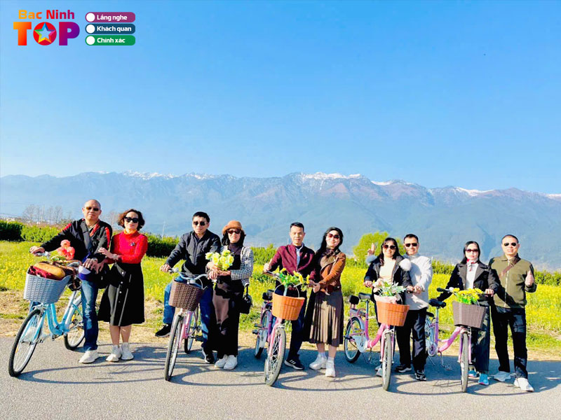 Cong-ty-tnhh-huong-viet-tours-bacninhtoplist