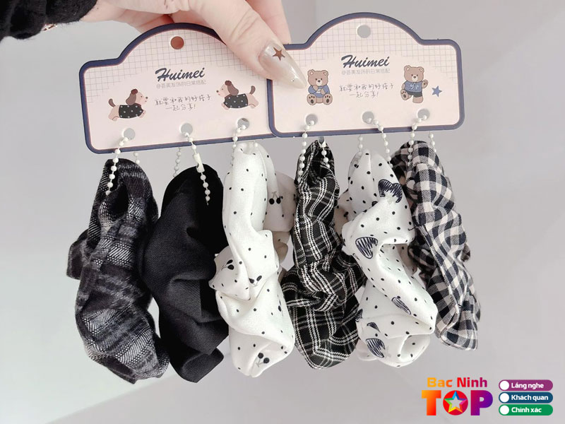 Hub-qua-tang-phu-kien-bacninhtoplist