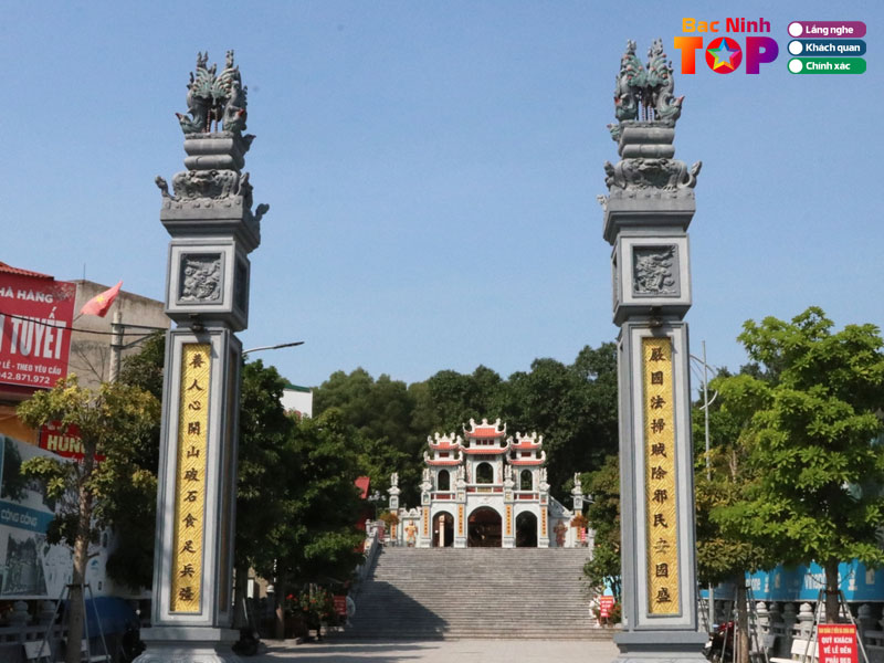 Kien-truc-doc-dao-tai-den-ba-chua-kho-bac-ninh-bacninhtoplist