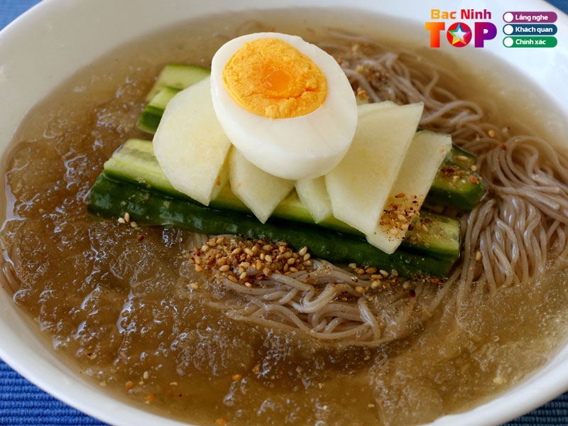 Nha-hang-yum-yum-bacninhtoplist