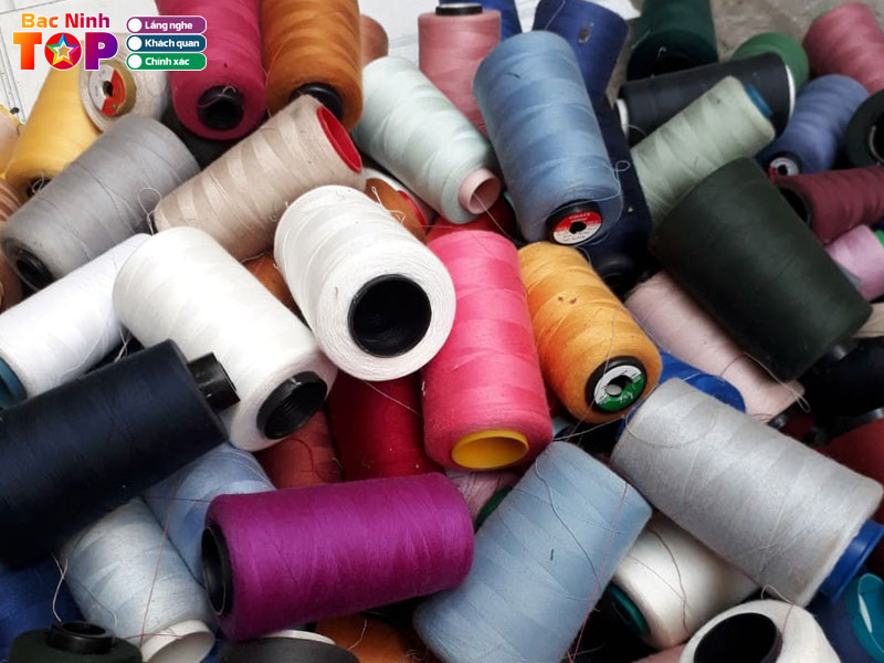 Nhung-tieu-chi-de-lua-chon-phu-lieu-may-mac-tai-bac-ninh-chat-luong-bacninhtoplist