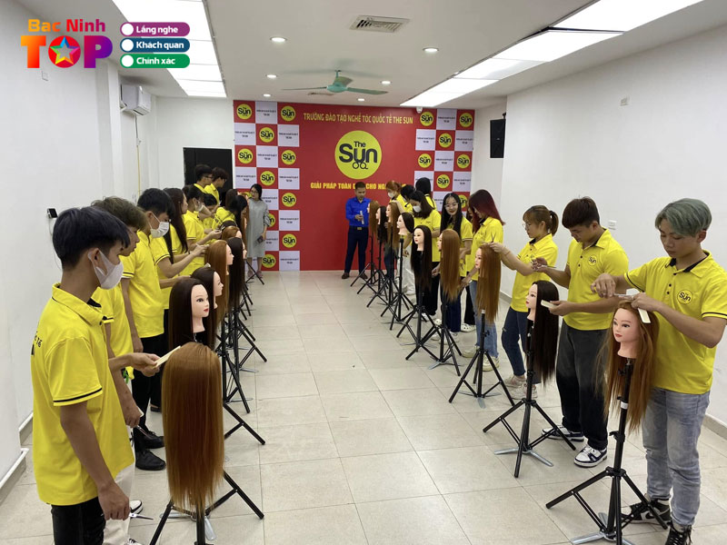 Trung-tam-dao-tao-nghe-toc-the-sun-bac-ninh-bacninhtoplist