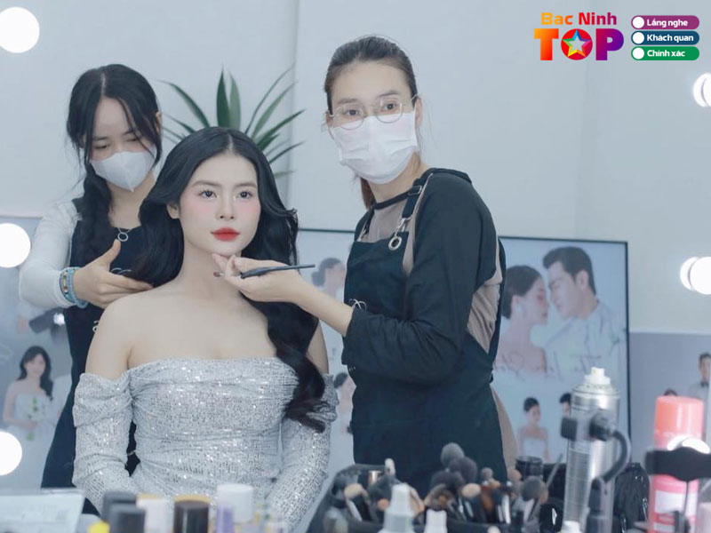Diem-thuy-makeup-academy-bacninhtoplist