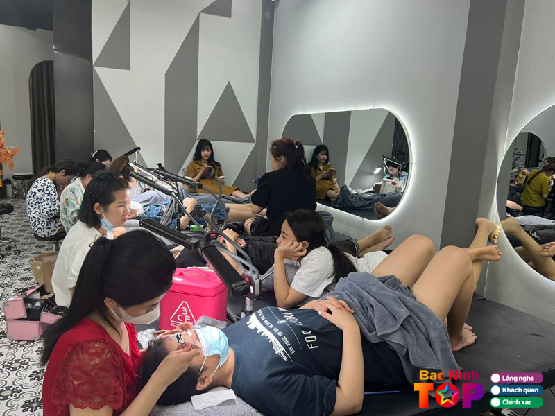 Kelly-dao-bacninhtoplist