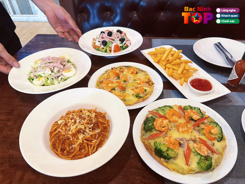 Pesto-alfredo-pizza-grill-bacninhtoplist