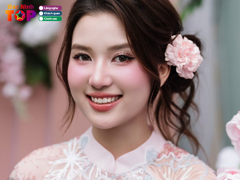 Zoe-chan-makeup-academy-bacninhtoplist