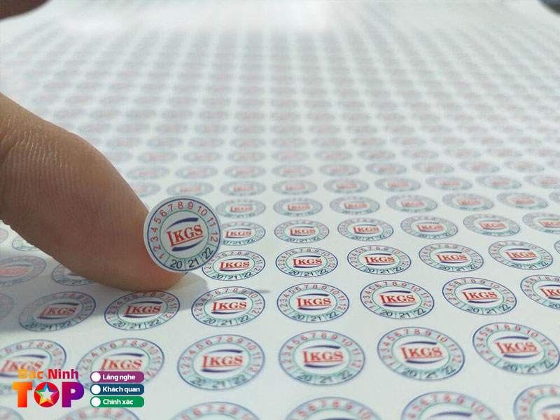 Loi-ich-khi-su-dung-tem-chong-hang-gia-bacninhtoplist