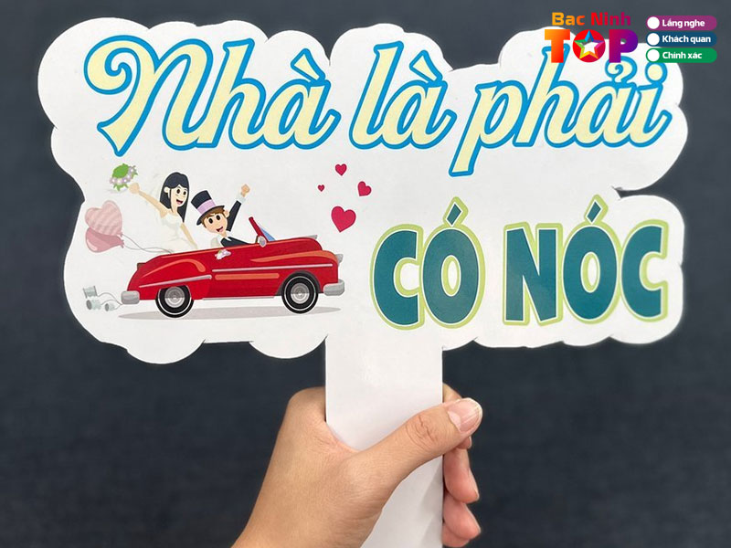 Thoi-diem-ly-tuong-de-dat-in-hashtag-cam-tay-bacninhtoplist