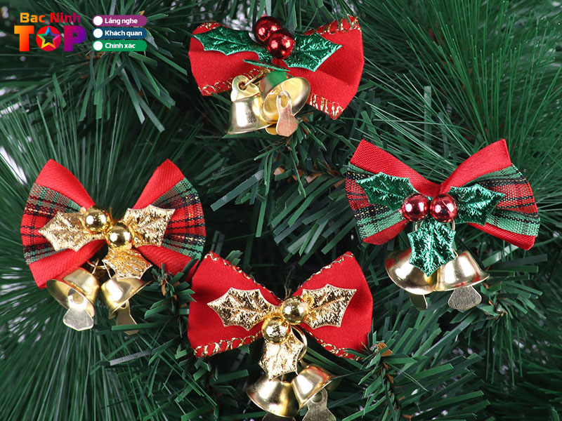 Tieu-chi-chon-cua-hang-ban-do-trang-tri-noel-chat-luong-bacninhtoplist