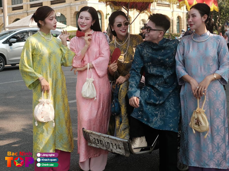 Ao-dai-thoa-nguyen-bacninhtoplist