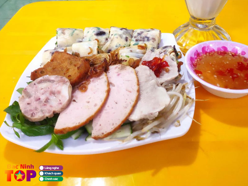 Luu-y-khi-chon-dia-chi-thuong-thuc-banh-cuon-nong-tai-bac-ninh-bacninhtoplist