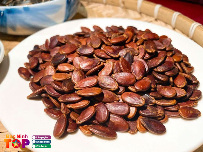 Cua-hang-tap-hoa-nam-xuyen-bacninhtoplist