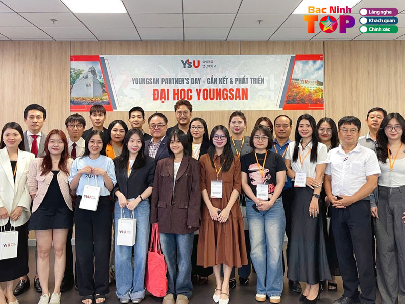 Du-hoc-amec-bacninhtoplist