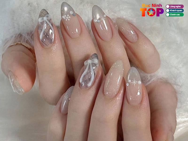Nga-nails-bacninhtoplist