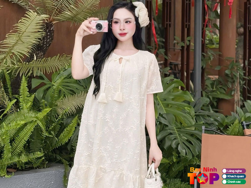 Thuy-mun-thoi-trang-bau-so-sinh-tron-goi-bacninhtoplist