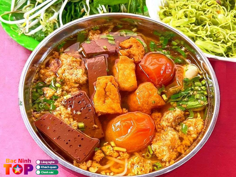 Bun-rieu-cua-cha-nuong-co-nguyet-bacninhtoplist