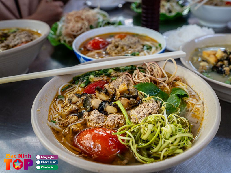 Huong-dan-lua-chon-va-meo-trai-nghiem-bun-oc-tu-dan-ban-dia-bacninhtoplist
