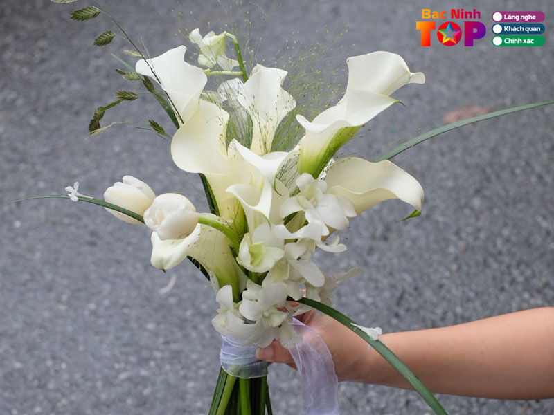 Tree-floral-1-bacninhtoplist