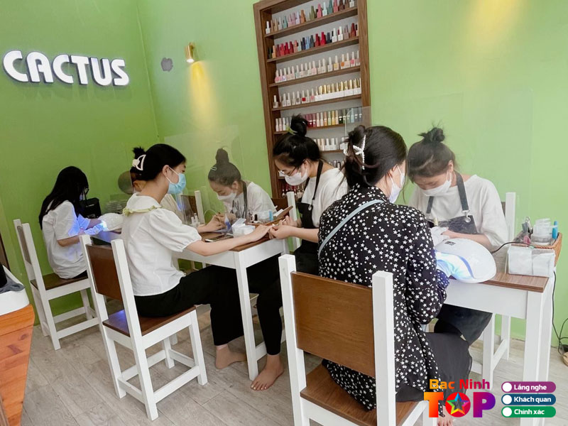 Cactus-nails-bacninhtoplist