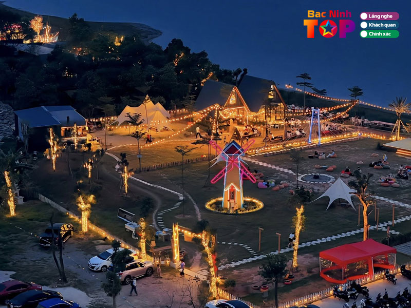 Moonlight-camping-bacninhtoplist