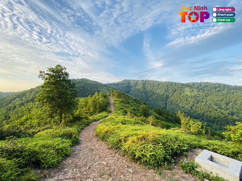 Nui-non-vua-bacninhtoplist