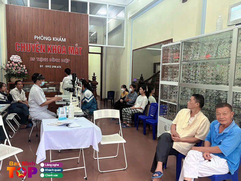 Phong-kham-mat-bac-sy-diep-bacninhtoplist