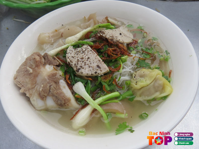 Mi-quang-hu-tieu-em-duc-van-hanh-1-bacninhtoplist