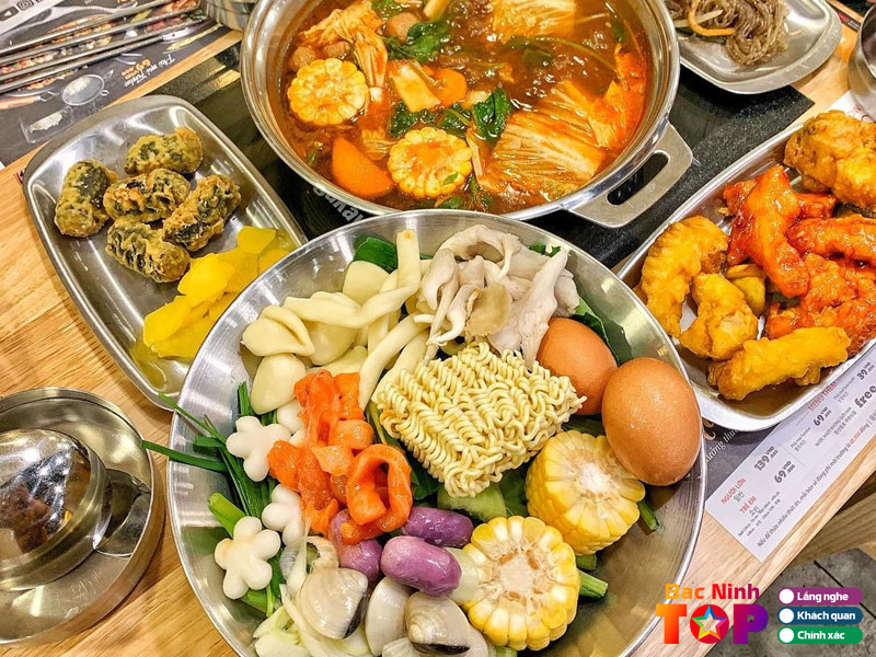 Tips-chon-quan-buffet-tokbokki-ngon-tai-bac-ninh-bacninhtoplist