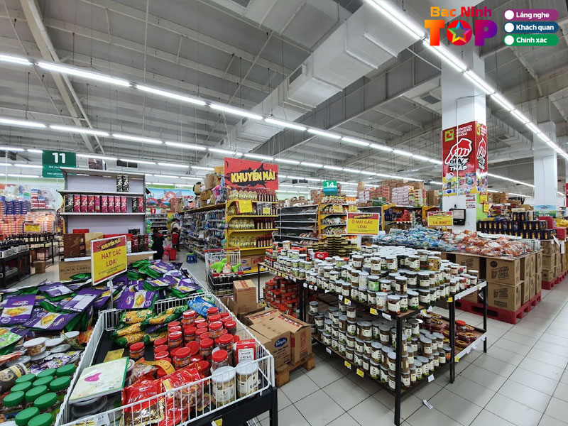 Go-bac-ninh-voi-khong-gian-mua-sam-hien-dai-va-gia-re-bacninhtoplist